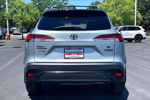 2024 Toyota Corolla Cross Hybrid SE