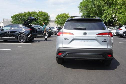 2024 Toyota Corolla Cross Hybrid SE