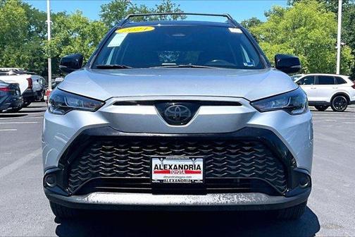 2024 Toyota Corolla Cross Hybrid SE