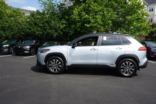 2024 Toyota Corolla Cross Hybrid SE