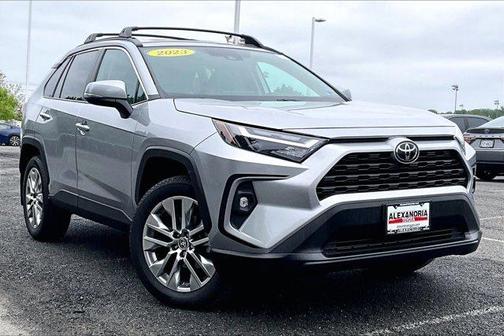2023 Toyota RAV4 XLE Premium