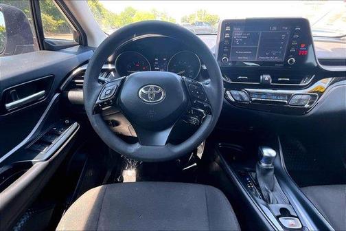 2021 Toyota C-HR LE