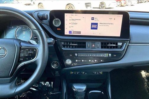 2023 Lexus ES 350 