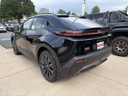 Midnight Black Metallic 2026 Toyota C-HR XSE