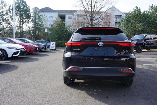 2021 Toyota Venza XLE