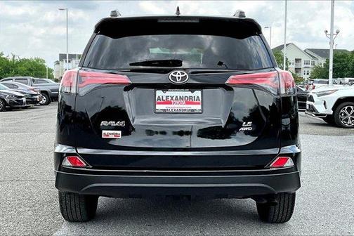 2016 Toyota RAV4 LE