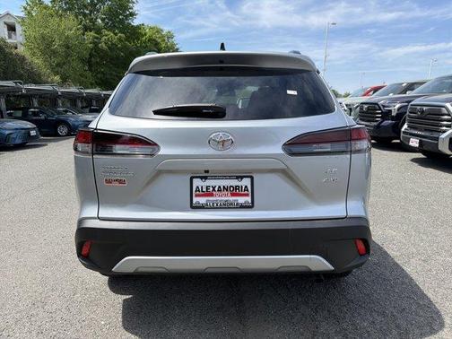 Sonic Silver 2026 Toyota Corolla Cross LE