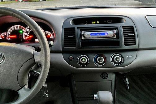 2005 Toyota Camry XLE