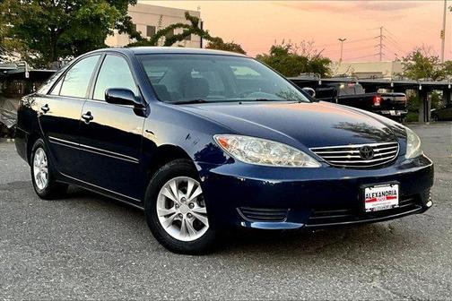 2005 Toyota Camry XLE