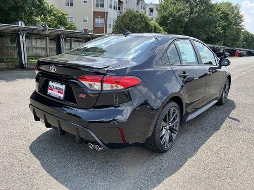 2025 Toyota Corolla SE