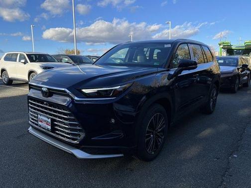 2026 Toyota Highlander 