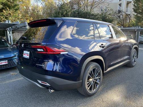 2026 Toyota Highlander 