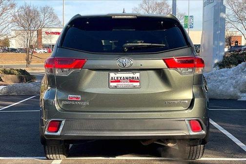 2018 Toyota Highlander 