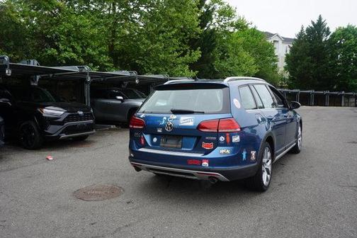 Silk Blue Metallic 2019 Volkswagen Golf Alltrack TSI SE