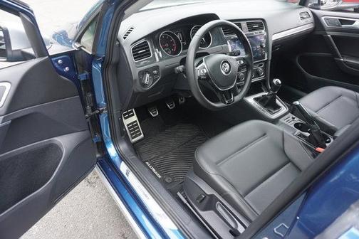 Silk Blue Metallic 2019 Volkswagen Golf Alltrack TSI SE