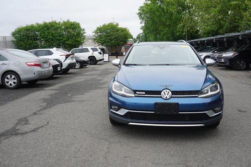 Silk Blue Metallic 2019 Volkswagen Golf Alltrack TSI SE