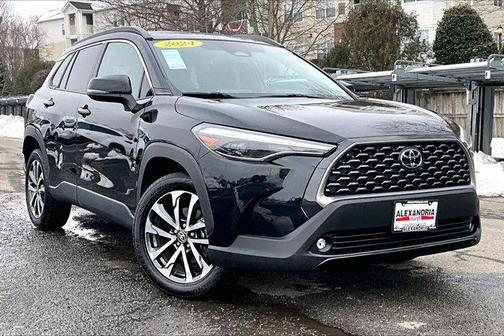 2024 Toyota Corolla Cross XLE