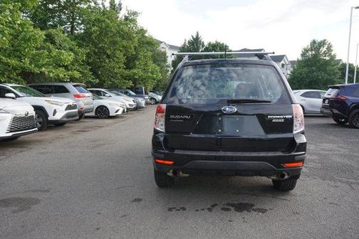 Obsidian Black Pearl 2010 Subaru Forester 2.5X
