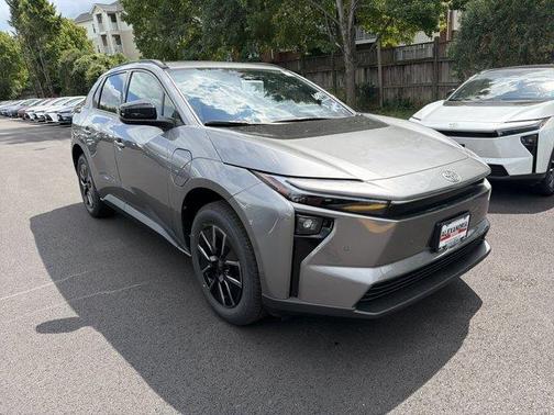 Metal 2026 Toyota bZ XLE PLUS