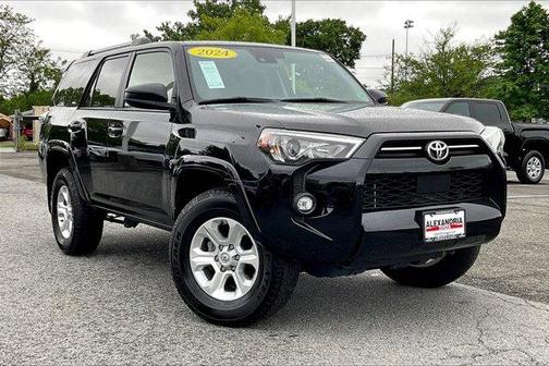 2024 Toyota 4Runner SR5