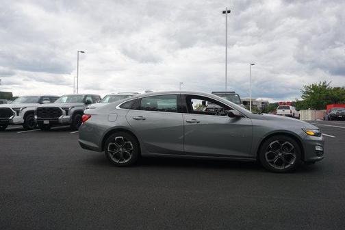 Sterling Gray Metallic 2023 Chevrolet Malibu LT