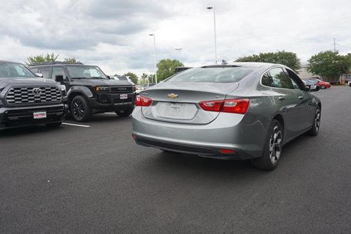 Sterling Gray Metallic 2023 Chevrolet Malibu LT