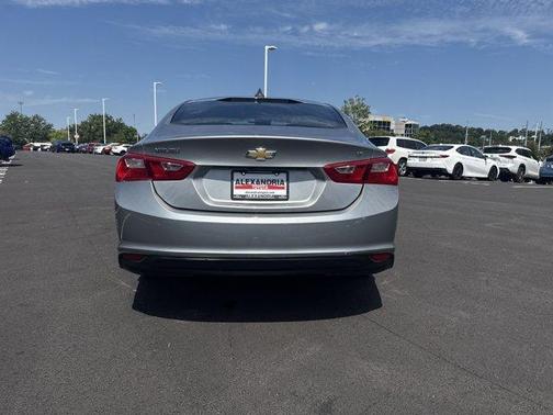 Sterling Gray Metallic 2023 Chevrolet Malibu LT