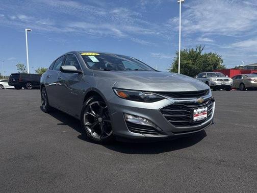 Sterling Gray Metallic 2023 Chevrolet Malibu LT