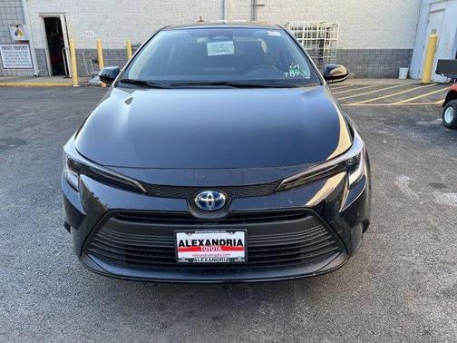 2025 Toyota Corolla Hybrid LE
