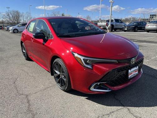 2026 Toyota Corolla Hatchback XSE