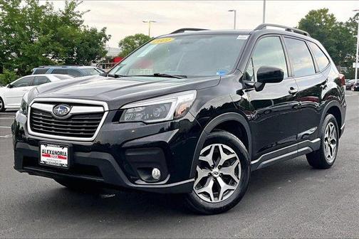Crystal Black Silica 2021 Subaru Forester Premium