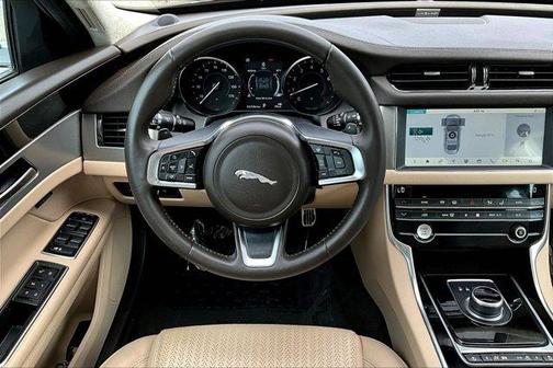 2020 Jaguar XF 25t Prestige