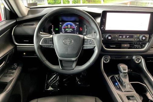 2024 Toyota Grand Highlander Hybrid XLE