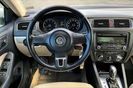 2013 Volkswagen Jetta SE