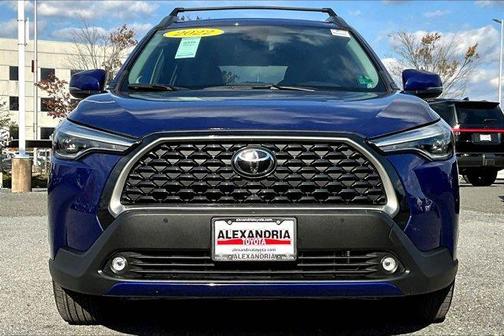 2022 Toyota Corolla Cross XLE