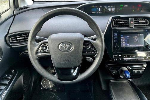 2019 Toyota Prius LE