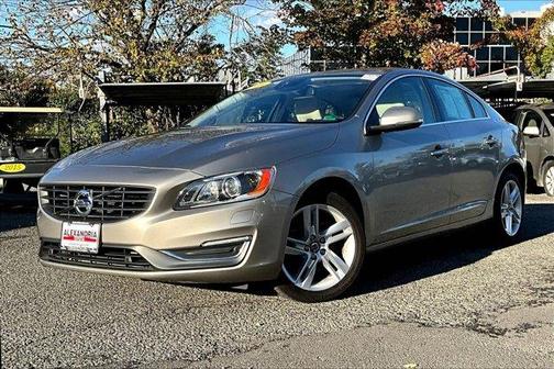 2015 Volvo S60 T5 Platinum