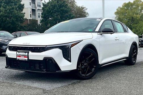 2025 Kia K4 GT-Line Turbo