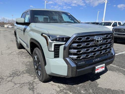 2025 Toyota Tundra Platinum