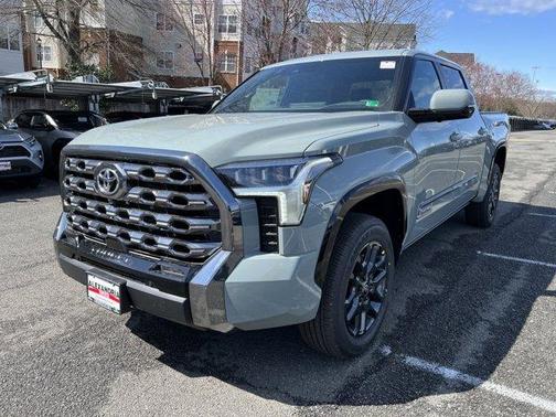2025 Toyota Tundra Platinum