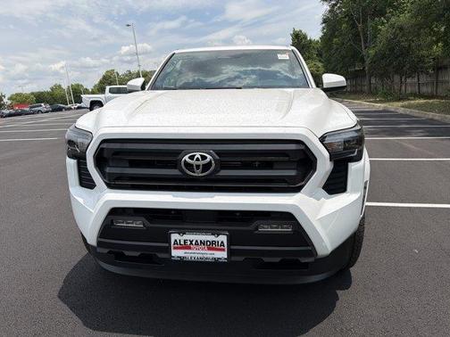 Ice 2026 Toyota Tacoma SR5