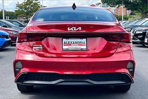 Currant Red 2024 Kia Forte LXS