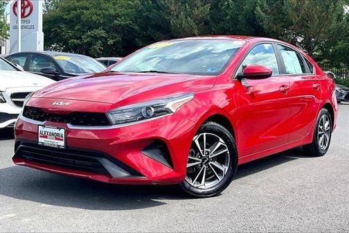 Currant Red 2024 Kia Forte LXS