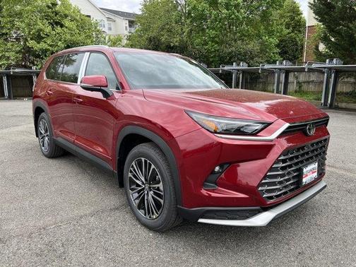 Platinum 2026 Toyota Grand Highlander Hybrid MAX Platinum