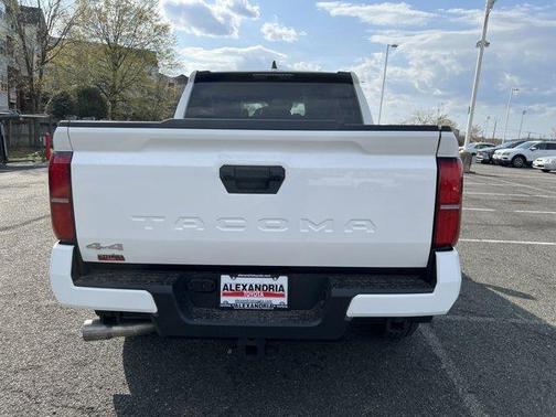 Ice 2026 Toyota Tacoma SR5