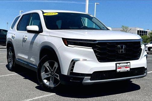 2023 Honda Pilot EX-L 8-Passenger