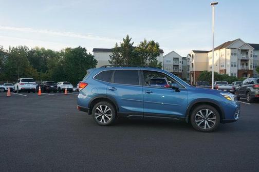Horizon Blue Pearl 2019 Subaru Forester Limited