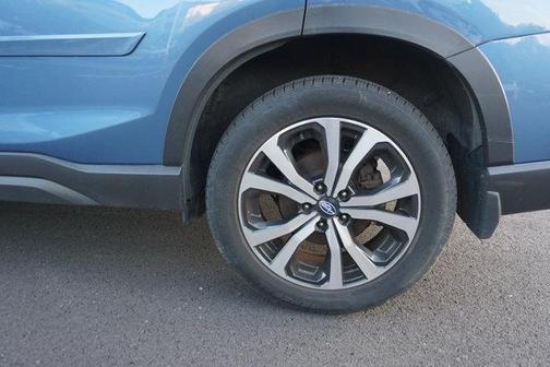 Horizon Blue Pearl 2019 Subaru Forester Limited