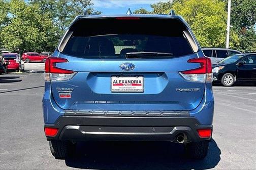 Horizon Blue Pearl 2019 Subaru Forester Limited