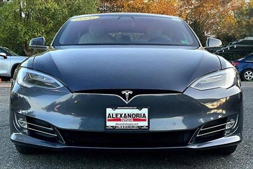 2020 Tesla Model S Long Range